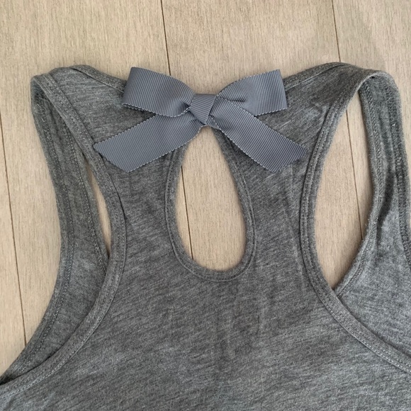 SOLD Abercrombie & Fitch Tank Top - Picture 4 of 7